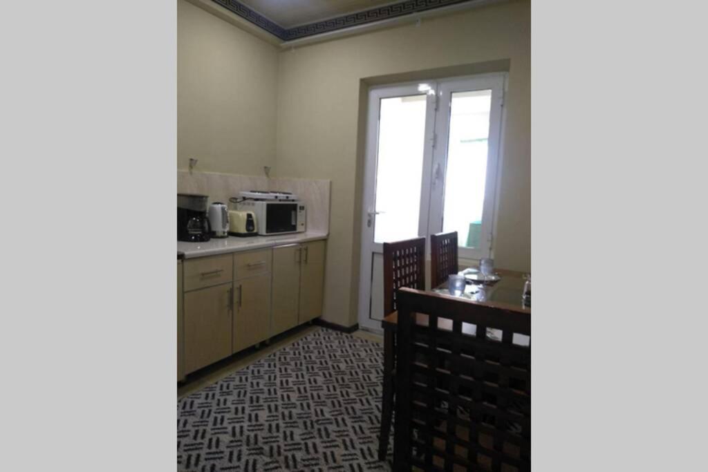 City Centre Hamza 1 Min Metro 2 Bed Apartment. New Tasjkent Eksteriør billede